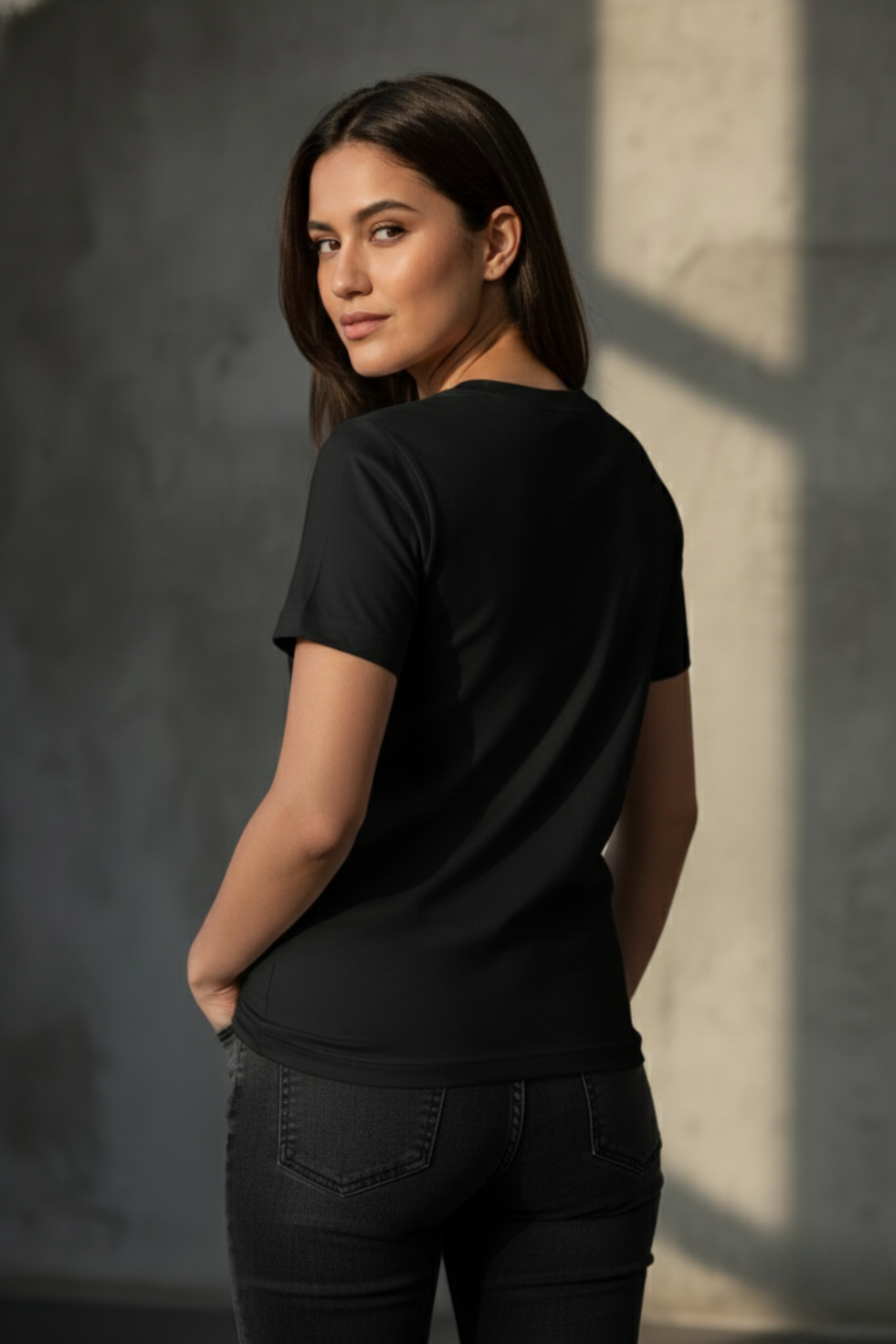 Chai: Organic T-shirt | Black