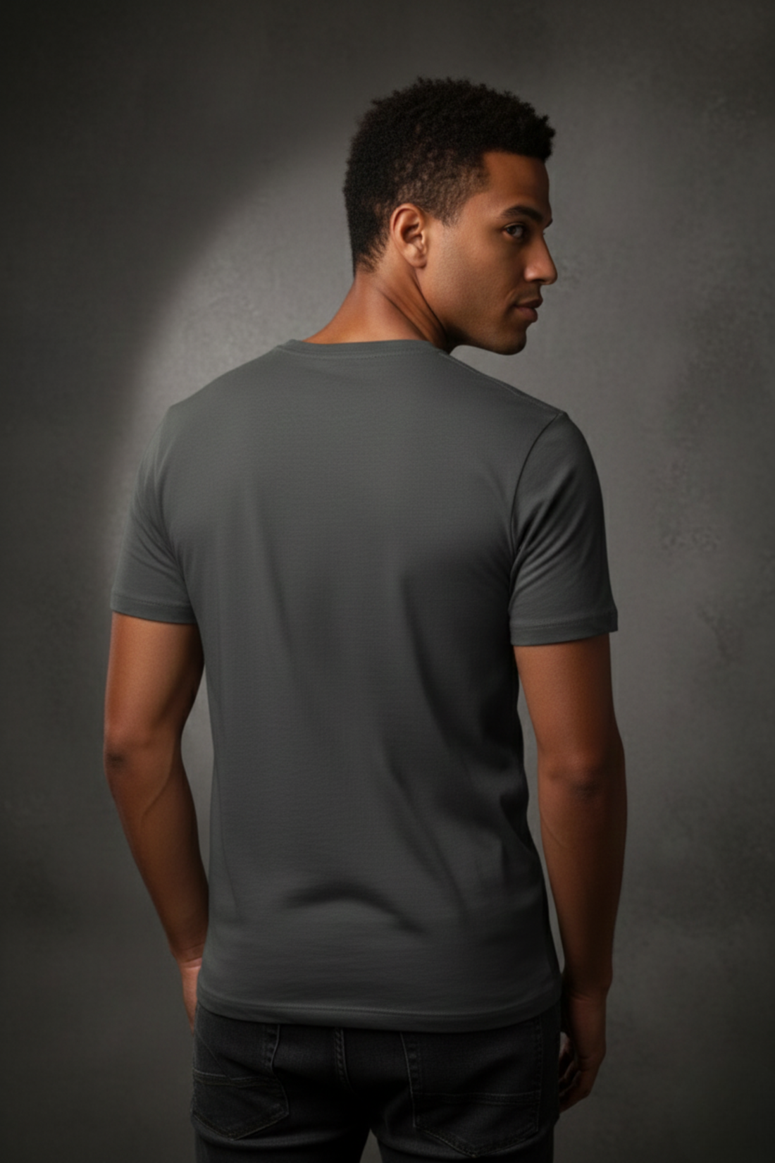 Johnny Bravo: Regular T-shirt | Asphalt